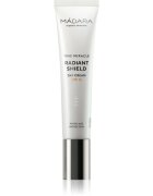 Mádara MÁDARA Time Miracle Radiant Shield озаряващ защитен крем SPF 15 40 мл.