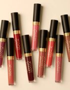 Max Factor Lipfinity Velvet Matte матиращо течно червило цвят 020 Coco Creme 35 мл.