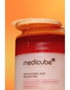 Medicube Red Succinic Acid Peeling Pad ексфолиращи възглавнички за проблемна кожа 70 бр.