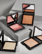 Mia Cosmetics Light Builder компактна озаряваща пудра цвят 04 Zoom 9 гр.