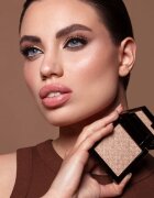 Mia Cosmetics Light Builder компактна озаряваща пудра цвят 04 Zoom 9 гр.