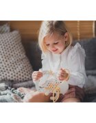 Milin Big Wooden Lacing Toy Monkey Amelia играчка за подреждане 20 cm x 175 cm x 07 cm 1 бр.