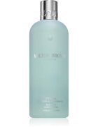 Molton Brown Coastal Cypress & Sea Fennel шампоан за дълбоко почистване 300 мл.
