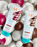 Moroccanoil Color Depositing нежна подхранваща маска без перманентни цветови пигменти Cocoa 200 мл.