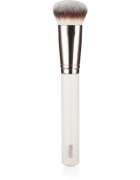MUA Makeup Academy Brushes Buffing Четка за грим 1 бр.