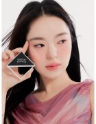 MUZIGAE MANSION Fitting Blush руж с матиращ ефект цвят 04 Vibe 5 гр.