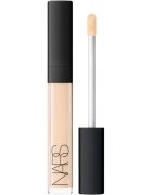 Nars Radiant Creamy Concealer озаряващ коректор цвят MADELEINE 6 мл.