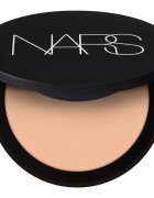 Nars SOFT MATTE POWDER матираща пудра цвят SUN SHORE 9 гр.