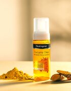 Neutrogena Curcuma Clear Успокояваща почистваща пяна 150 мл.