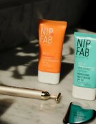 NIP+FAB Vitamin C Fix Glow Moisturiser озаряващ крем за лице SPF 50 50 мл.