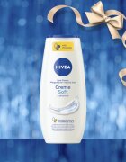 Nivea Soft Moments of Joy подаръчен комплект за мека и гладка кожа