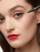 NOBEA Day-to-Day Liquid Pen Eyeliner водоустойчива очна линия писалка цвят Ultra Black 1.1 мл.
