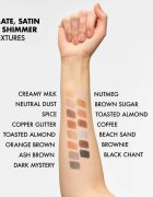NOBEA Day-to-Day Naturally Nude Eyeshadow Palette палитра сенки за очи 24 гр.