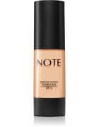 Note Cosmetique Detox & Protect течен фон дьо тен с матов завършек SPF 15 цвят 01 Beige 30 мл.
