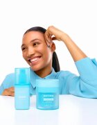 Notino Hydrating Serum with Hyaluronic Acid & Vitamins C + E хидратиращ серум за освежаване и изглаждане на кожата 30 мл.