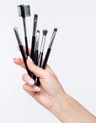 Notino Makeup Brushes Professional Angled Eyeshadow Shader Make-Up Brush 203 четка за сенки за очи 1 бр.
