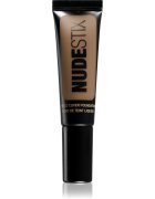 Nudestix Tinted Cover лек фон дьо тен с озаряващ ефект за естествен вид цвят Nude 8 25 мл.