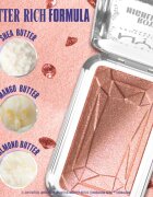 NYX Professional Makeup Bridgerton Royal Highlighter озарител цвят 01 Iridescent Peach 5 гр.