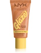 NYX Professional Makeup Buttermelt Glaze озаряващ тониращ флуид SPF 30 цвят 03 Cashew Butta 30 мл.