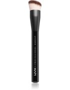 NYX Professional Makeup Can't Stop Won't Stop Четка за грим 1 бр.