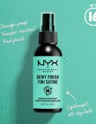 NYX Professional Makeup Makeup Setting Spray Dewy спрей за фиксация 180 мл.