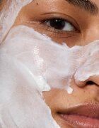 Omorovicza Queen Cleanser хидратиращ почистващ крем за лице 150 мл.