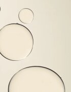 Omorovicza Queen Essence хидратираща есенция с хиалуронова киселина 100 мл.