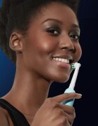 Oral-B Pro Series 1 Blue електрическа четка за зъби с калъфка Blue 1 бр.