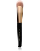 Pat McGrath Skin Fetish Sublime Perfection четка за озарител 1 бр.