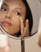 Payot Roselift Crème Liftante Regard крем за околоочната зона за коригиране на тъмни кръгове и бръчки 15 мл.