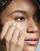 Payot Source Stick Regard Hydratant Adaptogène хидратиращ балсам за околоочната зона в стик 45 гр.