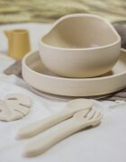 Petite&Mars Take&Match Silicone Bowl купичка с вендуза Desert Sand 6 m+ 360 мл.