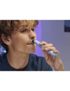 Philips OneBlade First Shave QP1326/30 Тример за брада 1 бр.