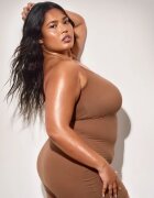 Playboy Nude Mood спрей за тяло с блясък за жени 250 мл.