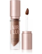 Revolution Air Blur Liquid Lipstick леко течно матиращо червило цвят Coco 3.5 мл.