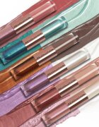 Revolution Double Up течни очни сенки 2 в 1 цвят Blissful Pink 2x2.2 мл.