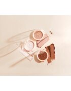 Revolution Reloaded нежна компактна пудра цвят Beige 6 гр.
