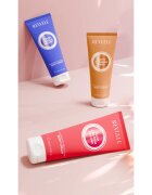 Revuele Nutty Caramel Snug Fragranced Nourishing Body Cream подхранващ крем за тяло за жени 250 мл.