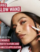 Rimmel Multi-Tasker Turbocharged Glow течен хайлайтър цвят 003 Main Character 10 мл.