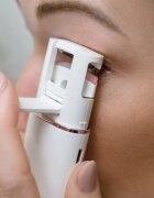 RIO Wow Lash Heated Eyelash Curler маша за извиване на мигли 1 бр.