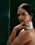 Sanctuary Spa Signature Collection крем-пилинг с ексфолиращо действие 300 мл.