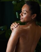 Sanctuary Spa Signature Collection освежаващ душ гел 250 мл.