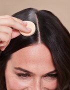 Schwarzkopf Palette Compact Root Retouch коректор за новоизрастнала и сива коса с пудра ефект цвят Dark Blonde 3 гр.