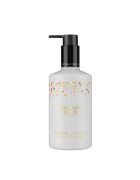 Scottish Fine Soaps Orchard Spice Hand & Body Lotion хидратиращо мляко за ръце и тяло 300 мл.