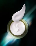 Shiseido Future Solution LX Legendary Enmei Ultimate Brillance Eye Cream подмладяващ и озаряващ крем за околоочната зона 15 мл.