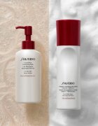 Shiseido Generic Skincare Complete Cleansing Micro Foam пяна за почистване и премахване на грим с хидратиращ ефект 180 мл.