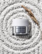 Shiseido Men Total Revitalizer Cream дневен крем за мъже 50 мл.