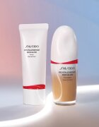 Shiseido Revitalessence Skin Glow Primer озаряваща база SPF 25 30 мл.