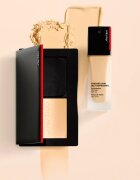 Shiseido Synchro Skin Self-Refreshing Custom Finish Powder Foundation Грим на прах цвят 130 9 гр.
