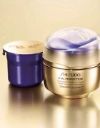 Shiseido Vital Perfection Concentrated Supreme Cream възстановителен крем за намаляване на бръчките резервен пълнител 50 мл.